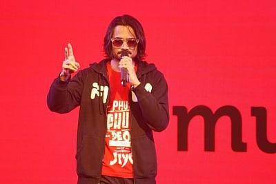 Mumbai: Singer Bhuvan Bam at musical Ly Fest in Mumbai on Feb 10, 2018. (Photo: IANS)