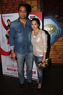 Mumbai: Vishwajeet Pradhan with wife Sonalika Pradhan during music launch of film Badmashiyaan in Mumbai on Feb. 4, 2015. (Photo: IANS)