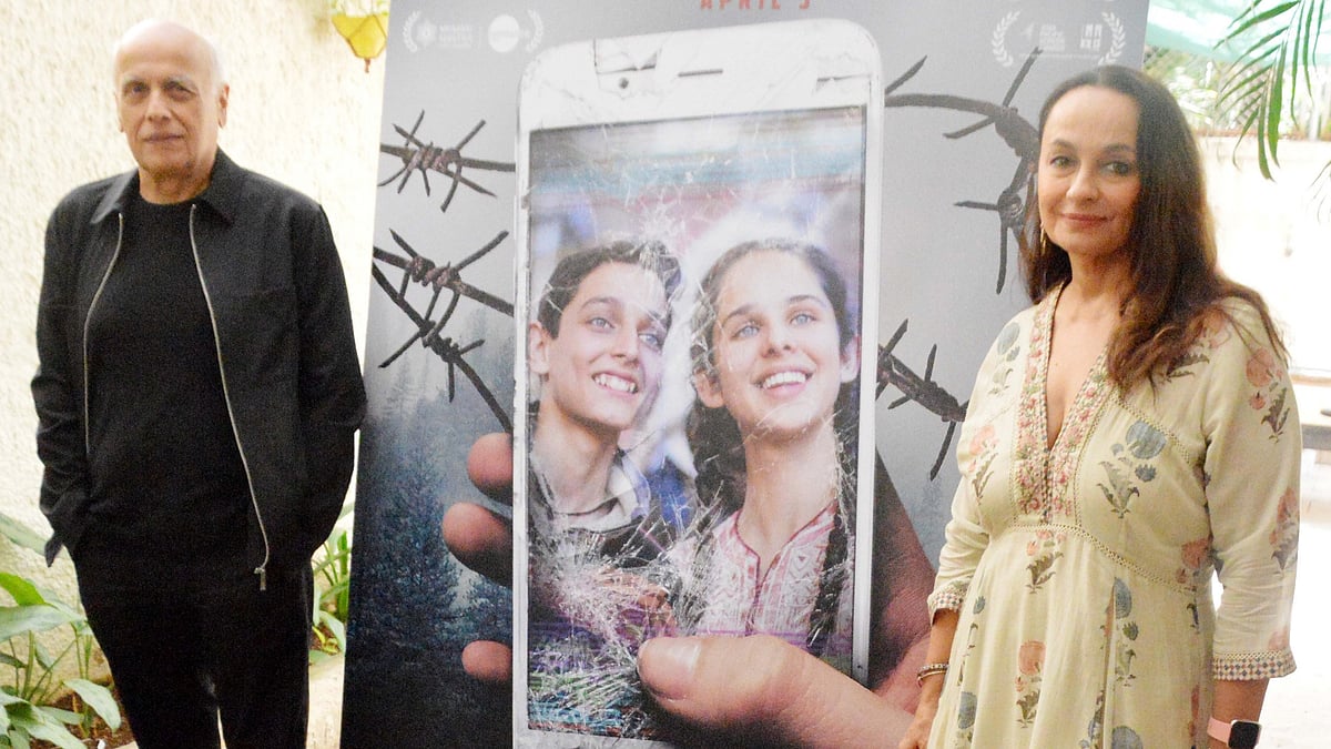 Soni Razdan and Mahesh Bhatt at the trailer launch of <i>No Fathers in Kashmir</i>.