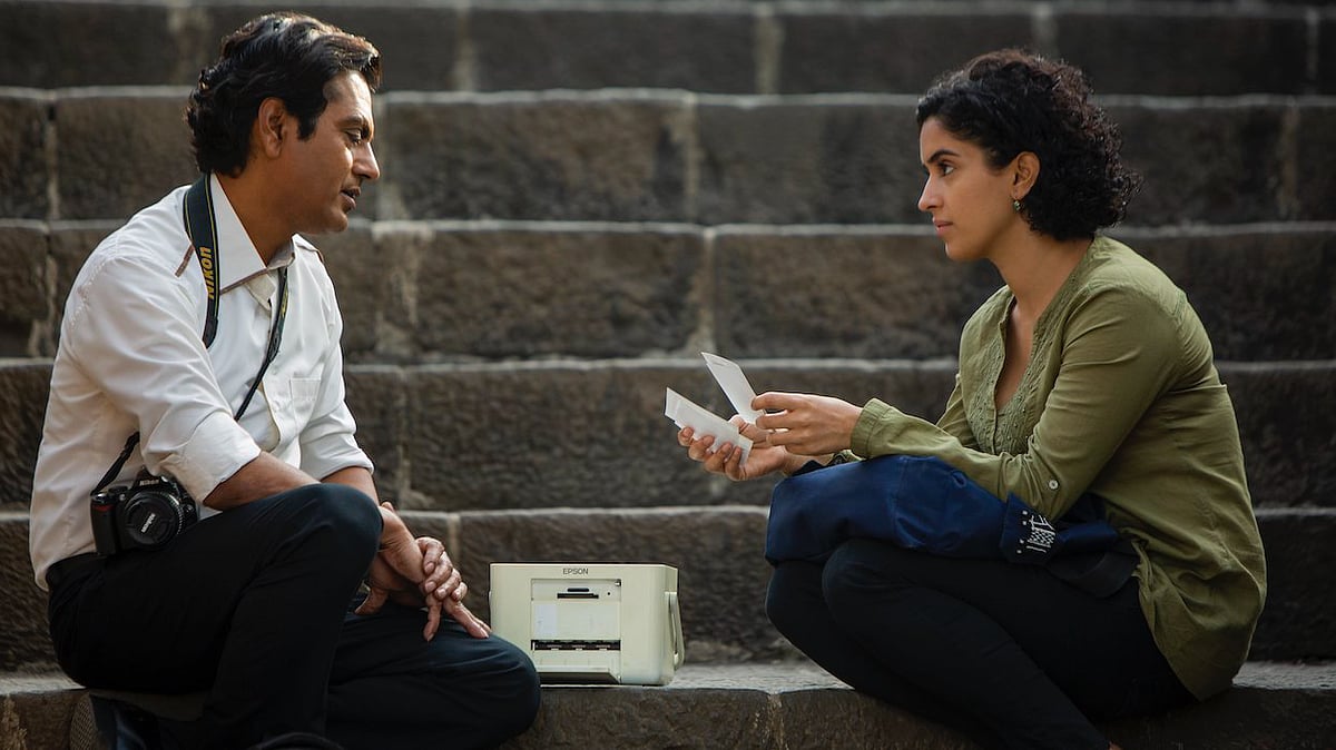 Nawazuddin Siddiqui and Sanya Malhotra in a still from<i> Photograph</i>.