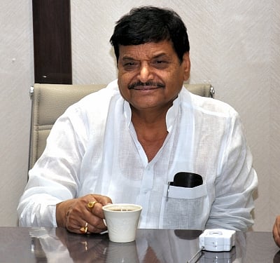 Lucknow: Senior Samajwadi Party (SP) leader Shivpal Singh Yadav addresses a press conference in Lucknow on May 31, 2017. (Photo: IANS)