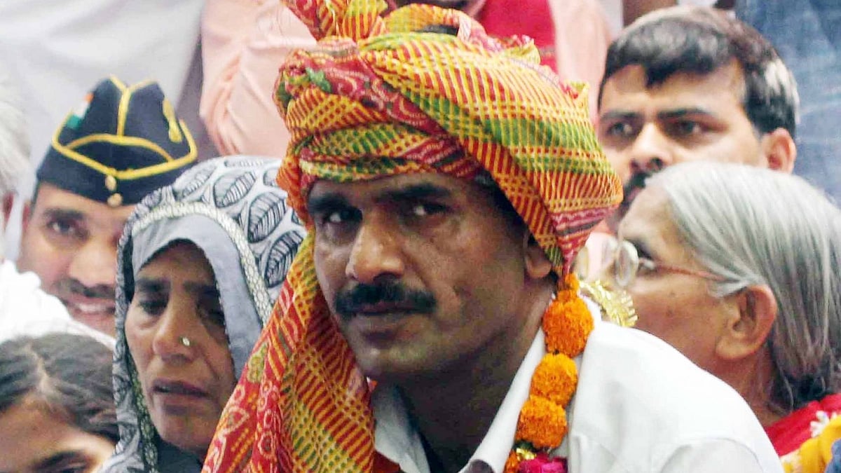 Samajwadi Party fielded former BSF trooper Tej Bahadur Yadav against Prime Minister Narendra Modi.