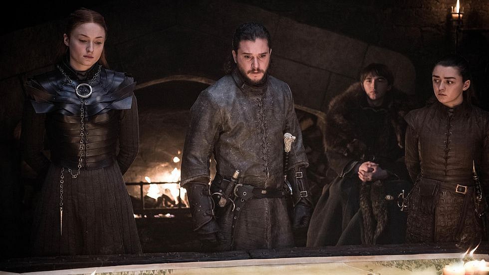 The Starks discuss war strategy before the Night King arrives.