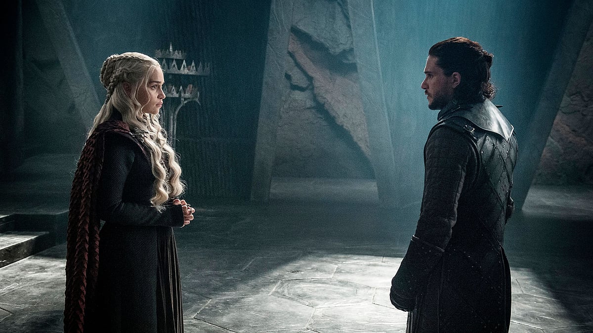Emilia Clarke and Kit Harrington in Game of Thrones.