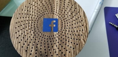 Facebook logo.