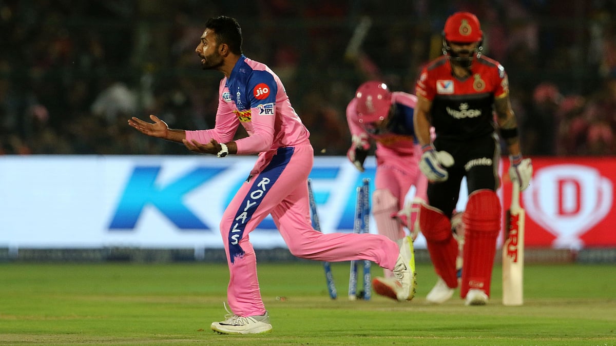 Gopal picked up 3 for 12 off his four.&nbsp;
