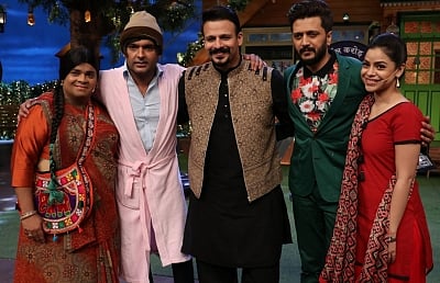 Mumbai:  Actors Riteish Deshmukh , Vivek Oberoi ,comedian Kiku Sharda, Sumona Chakravarti  and Kapil Sharma during the promotion of film Bank Chor on the sets of The Kapil Sharma Show in Mumbai, on June 8, 2017. (Photo: IANS)