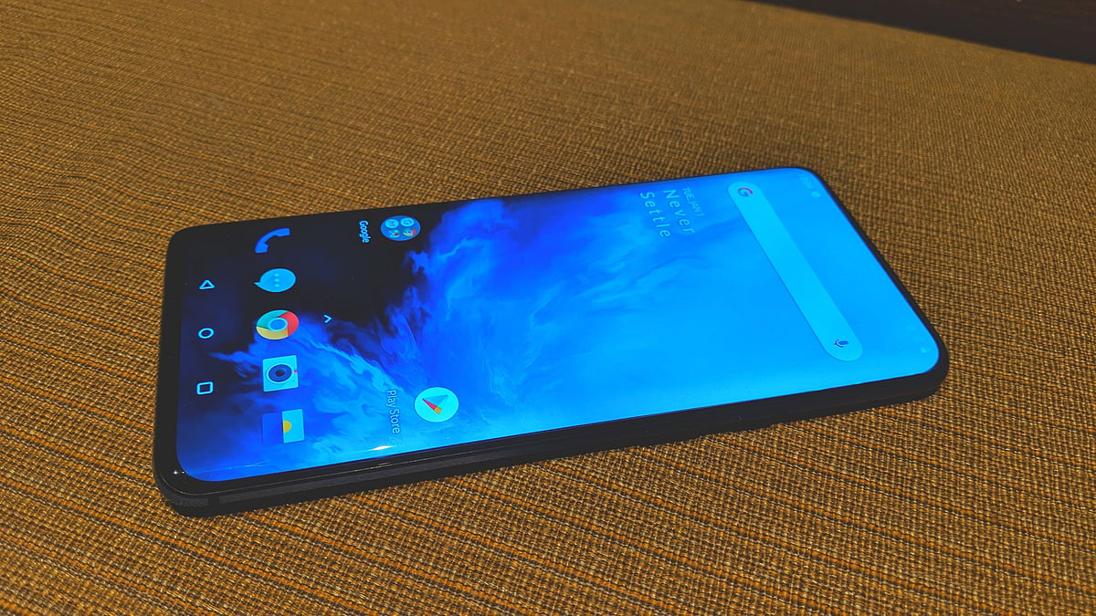 OnePlus 7 Pro gets a 6.67-inch Quad-HD screen with 90Hz refresh rate.&nbsp;