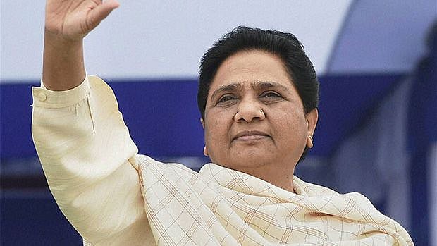 Union Minister Ramdas Athawale took a jibe at BSP supremo Mayawati, saying that she does not know how to handle a husband as she is not married. 