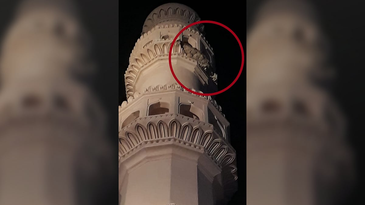 Charminar suffered damage as a portion of the stucco work on one of its minarets fell off.