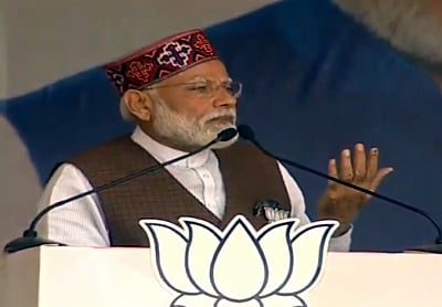 Mandi: Prime Minister Narendra Modi addresses a public rally in Mandi, Himachal Pradesh on May 10, 2019. (Photo: IANS)
