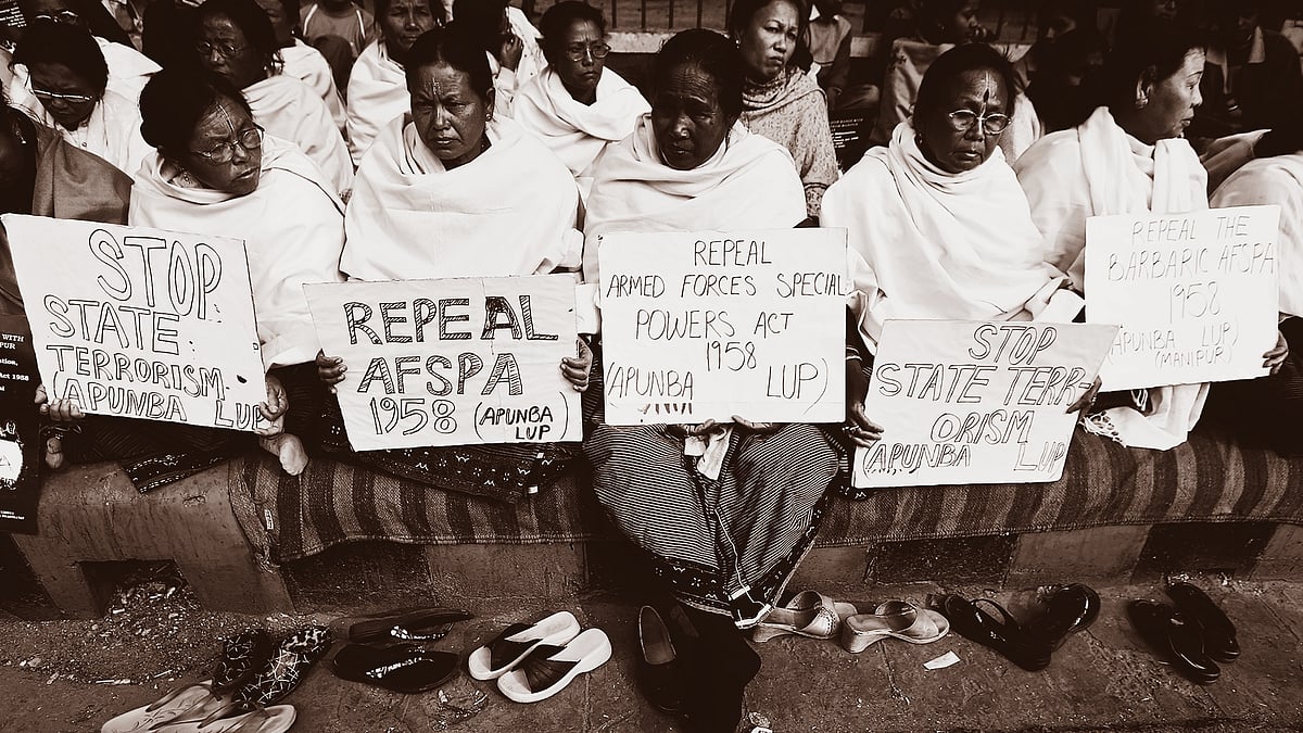 <!--StartFragment-->Women hold placards during a protest against the Armed Forces Special Powers Act (AFSPA). (Photo: Reuters)<!--EndFragment-->