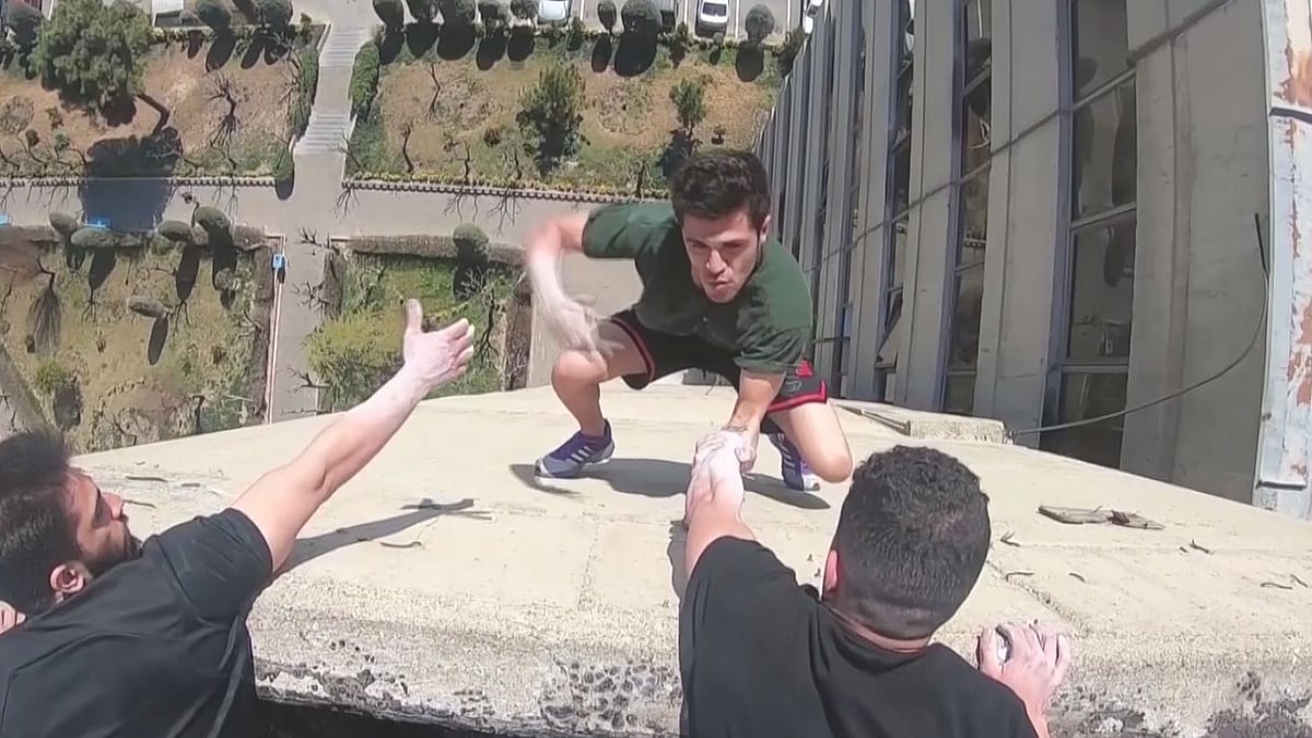 Alireza started freerunning when his father – an ex-policeman – went missing after his retirement and never came back home.