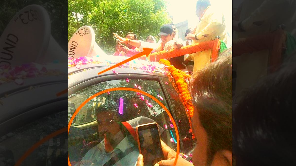 Posts claimed that Gautam Gambhir had ‘hired’ a duplicate to stand for him during the election campaign.