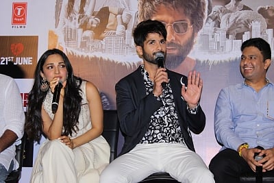 Mumbai: Producer Bhushan Kumar with actors Shahid Kapoor and Kiara Advani at the trailer launch of their upcoming film "Kabir Singh" in Mumbai, on May 13, 2019. (Photo: IANS)