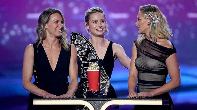 Brie Larson with her stunt doubles at the 2019 MTV Movie & TV Awards.