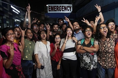 Kokata: Junior doctors celebrate their victory, after West Bengal Chief Minister accepted all their demands at NRS Medical College and Hospital in Kolkata on June 17, 2019. (Photo: IANS)