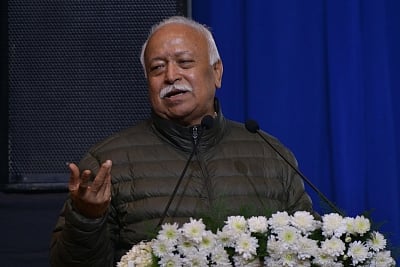 New Delhi: Rashtriya Swayamsevak Sangh (RSS) chief Mohan Bhagwat addresses during a condolence meeting organised to pay tributes to writer Devendra Swaroop in New Delhi, on Jan 21, 2019. (Photo: IANS)