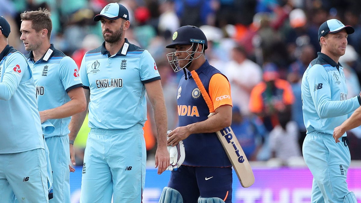 MS Dhoni scored an unbeaten 42 off 31 balls as England beat India by 31 runs on Sunday.