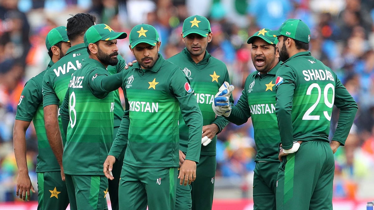 Pakistan Cricket Board (PCB) has insisted that its players did not stay out of the team hotel beyond the curfew time.