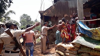 Arambagh: West Bengal Police. (File Photo: Indrajit Roy/IANS)