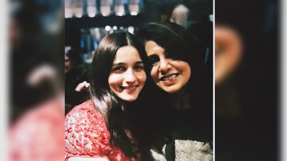 Alia Bhatt with Neetu Kapoor.