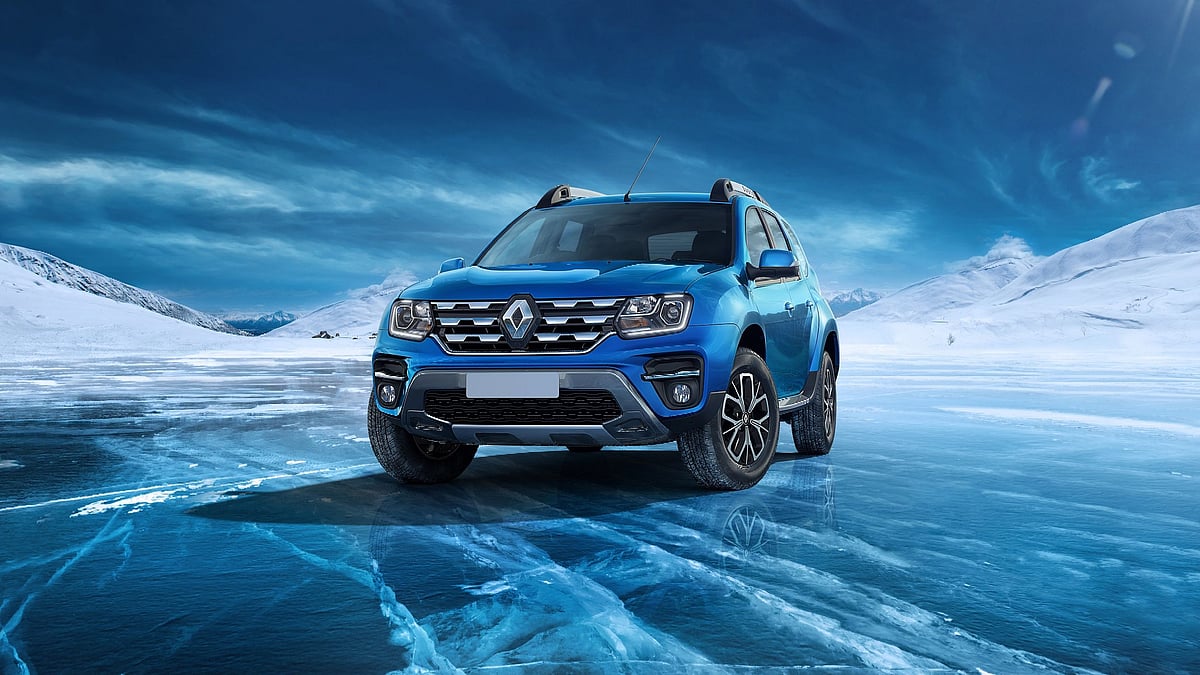 The new Renault Duster comes with the new tri-winged full chrome grille, new dual tone body colour front bumper.