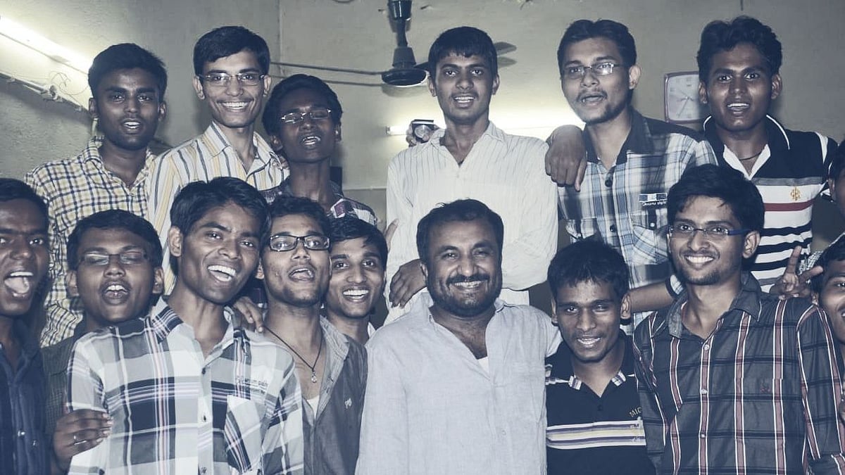 Prabhat Pandey and his batch mates with Anand Kumar. 