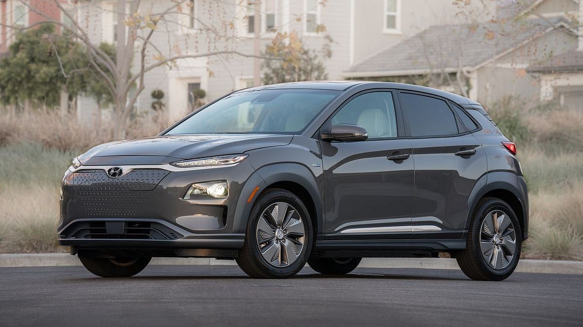 The Hyundai Kona EV has a claimed range of 452 Km per charge.