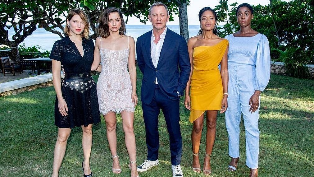 Daniel Craig with Lashana Lynch. 