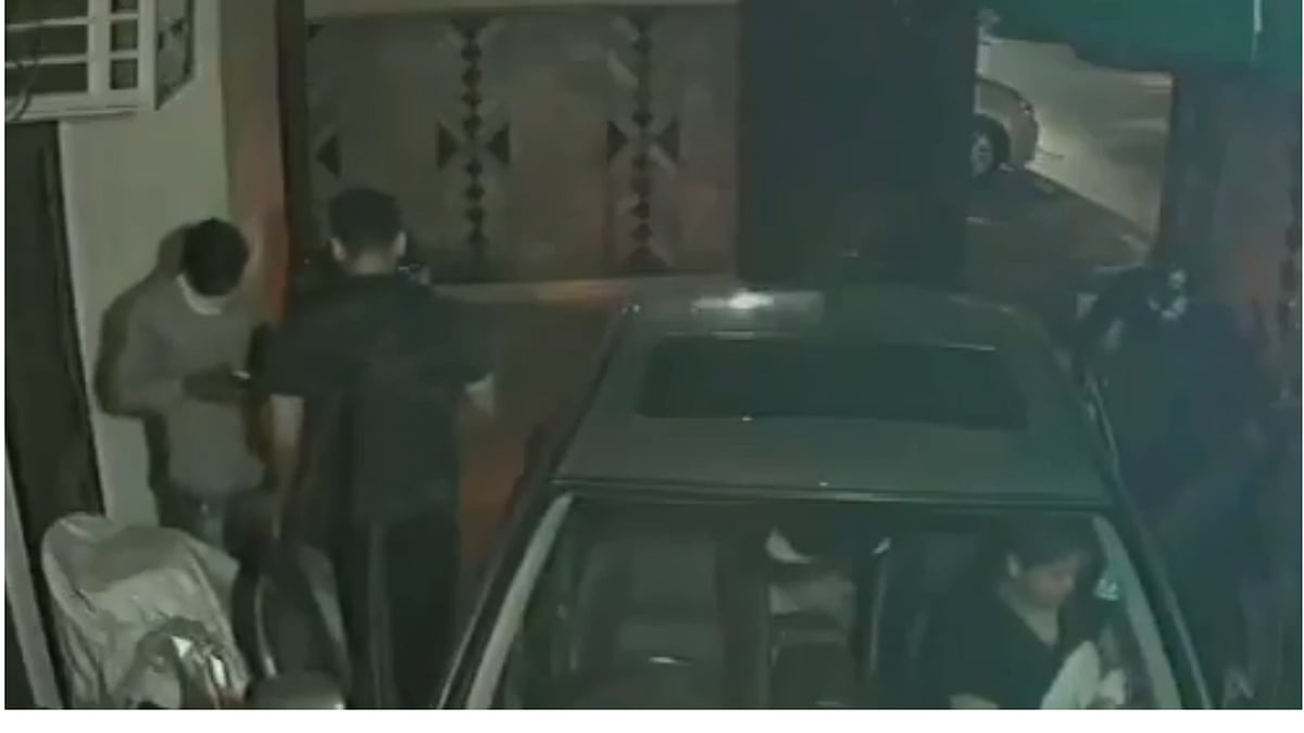 Two masked men took the victim’s wallet, containing Rs 19,000 and a gold bracelet.