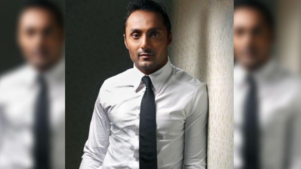 Rahul Bose and the case of two overpriced bananas.