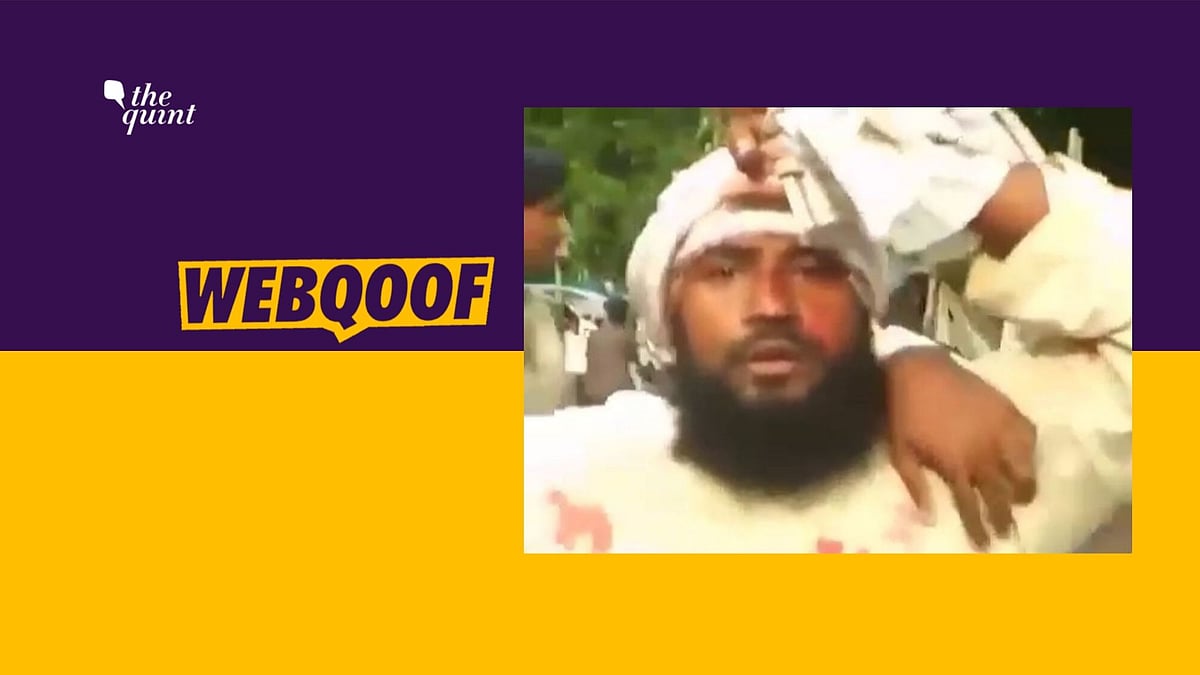 The message accompanying the video reads, “कश्मीर मे प्रसाद बटना शुरू” which sarcastically means that the people in Kashmir are now being tortured.