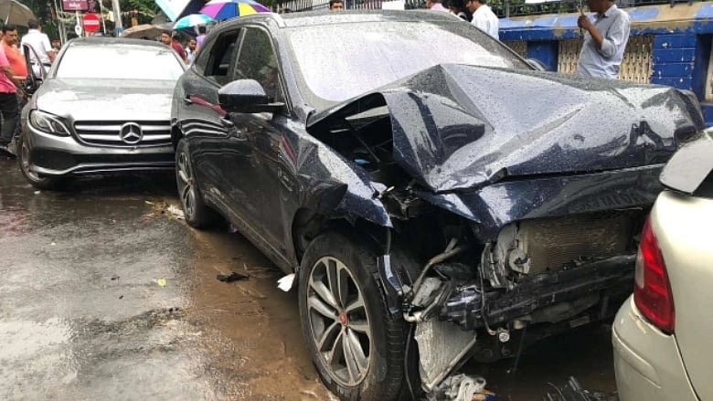 The Jaguar went from 135 kmph to 69 kmph in the 10 seconds before the crash, the car’s event data recorder revealed.