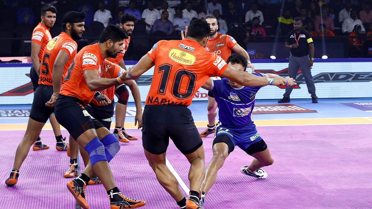 Haryana Steelers picked up an important 30-27 victory against a struggling U Mumba side.