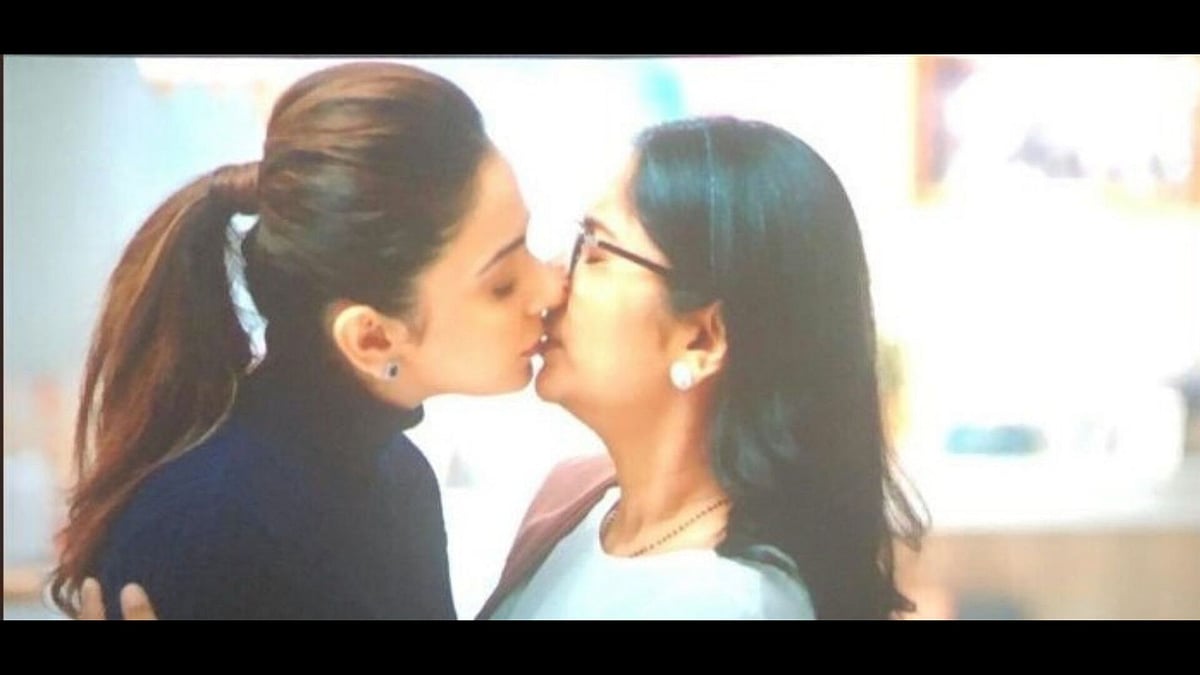 Rakul Preet and Jhansi in <i>Manmadhudu 2.</i>