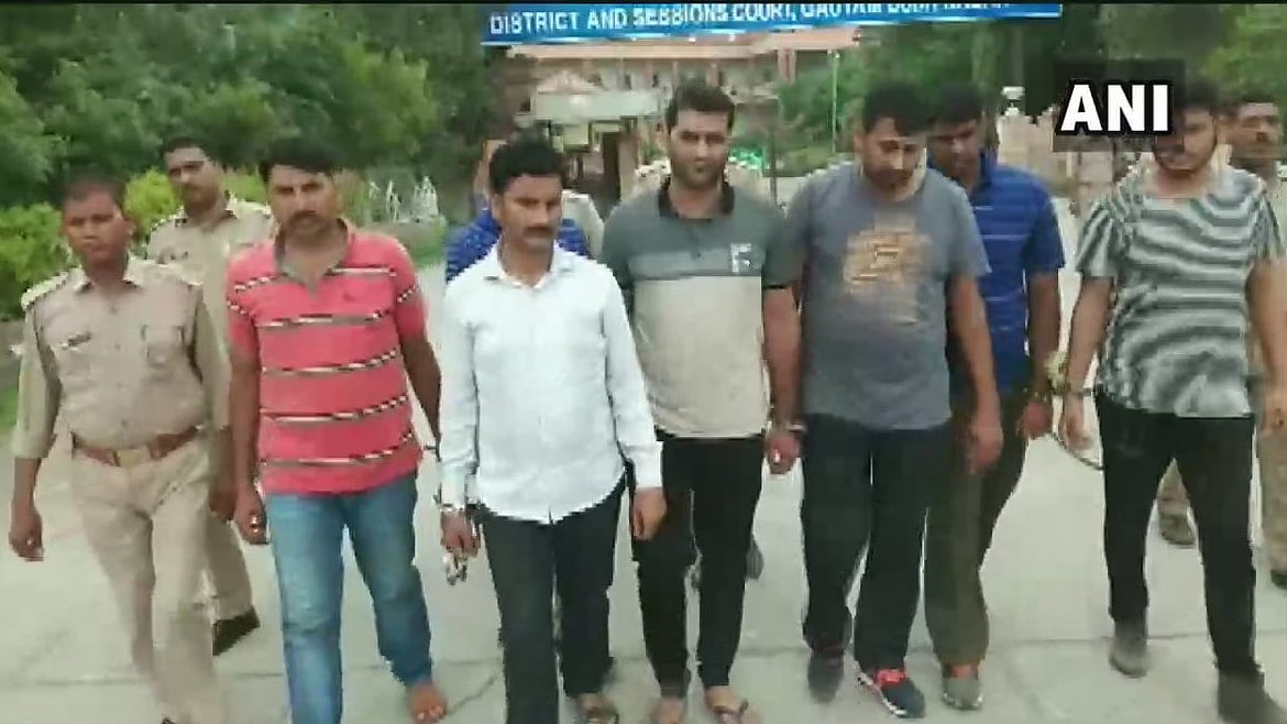 Seven contractual staffers of the Kalindi Kunj toll plaza were arrested by the Noida Police for allegedly killing a commercial truck driver after he failed to pay Rs 14,000 demanded by them.