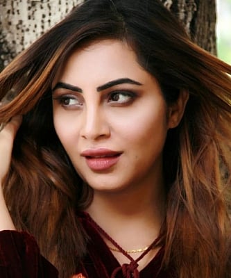 Model and Actress Arshi Khan.