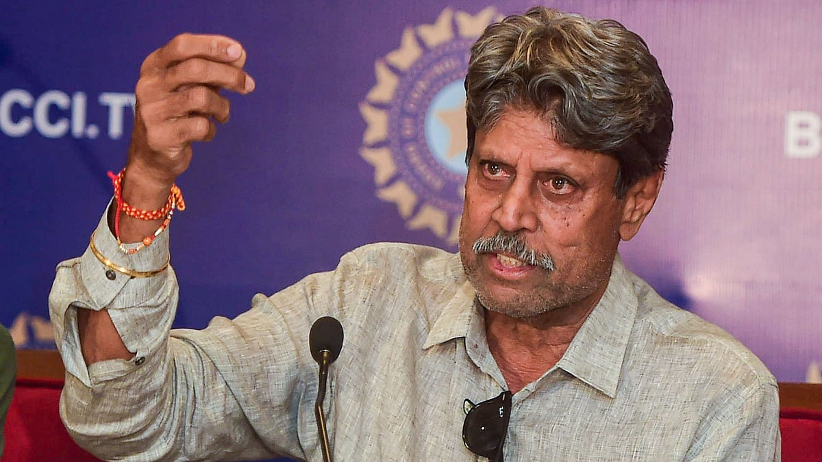 Former India skipper Kapil Dev has resigned from his post as the head of the three-member ad-hoc Cricket Advisory Committee (CAC).