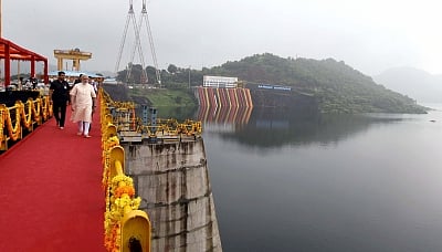 Gujarat: Prime Minister Narendra Modi at the Sardar Sarovar Dam in Gujarat on Sept 17, 2017. (Photo: IANS/PIB)