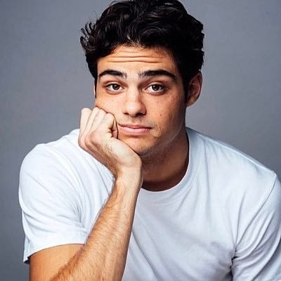 Noah centineo (Photo: Twitter/@noahcent)