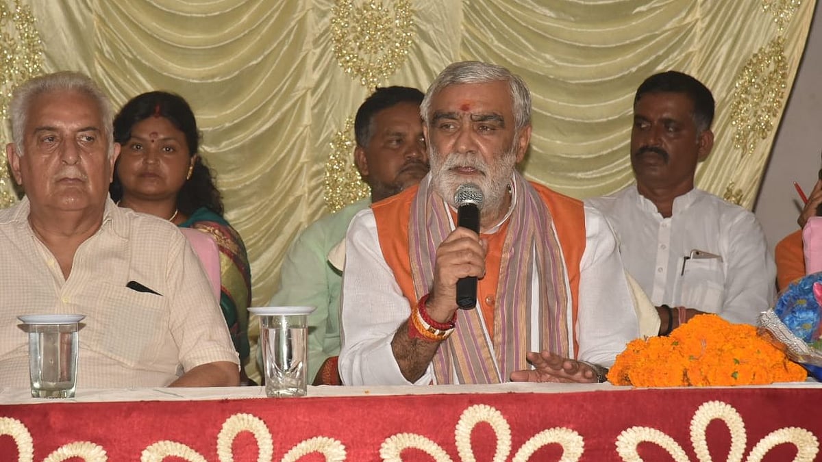 Union Minister Ashwini Choubey (on mic).