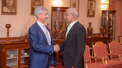Male: External Affairs Minister S. Jaishankar meets Maldives President Ibrahim Mohamed Solih, in Male on Sep 4, 2019. (Photo: IANS/MEA)