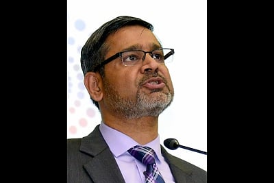 Bengaluru: Wipro CEO Abidali Neemuchwala addresses a press conference to announce financial results for 2018-19 Q4 in Bengaluru, on April 16, 2019. (Photo: IANS)