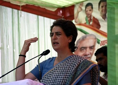 Fatehpur: Congress General Secretary (Uttar Pradesh East) Priyanka Gandhi addresses a public rally at Khaga in Uttar Pradesh