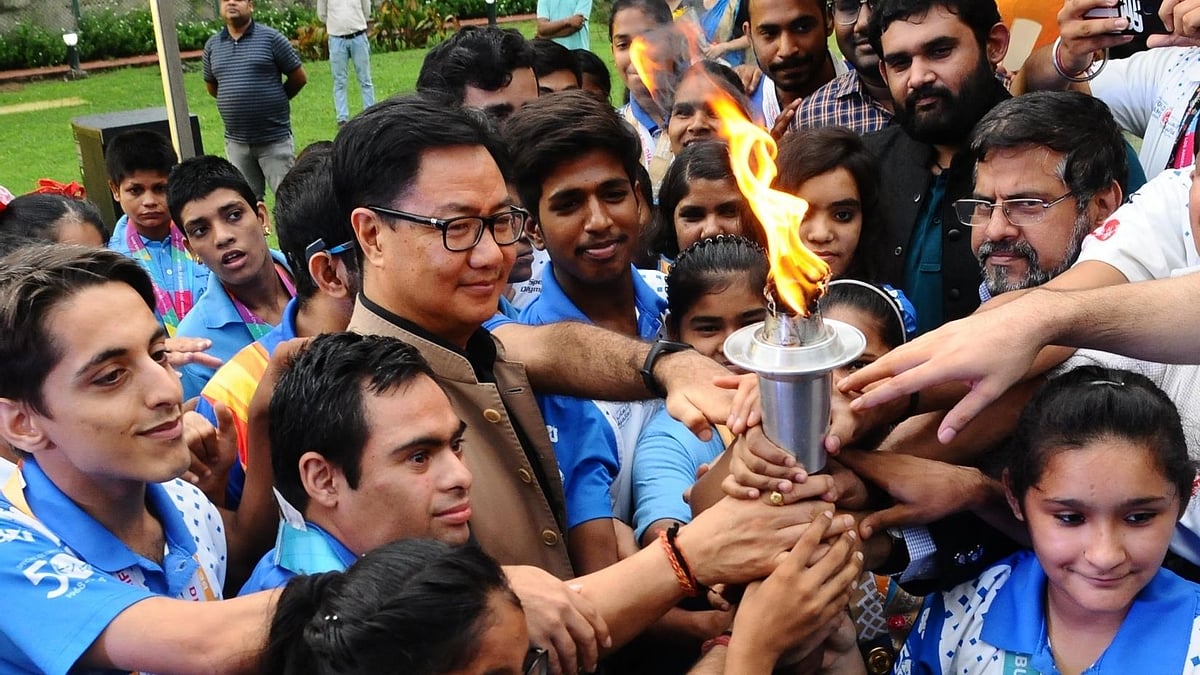 The Sports Ministry has de-recognised the Paralympic Committee of India (PCI).
