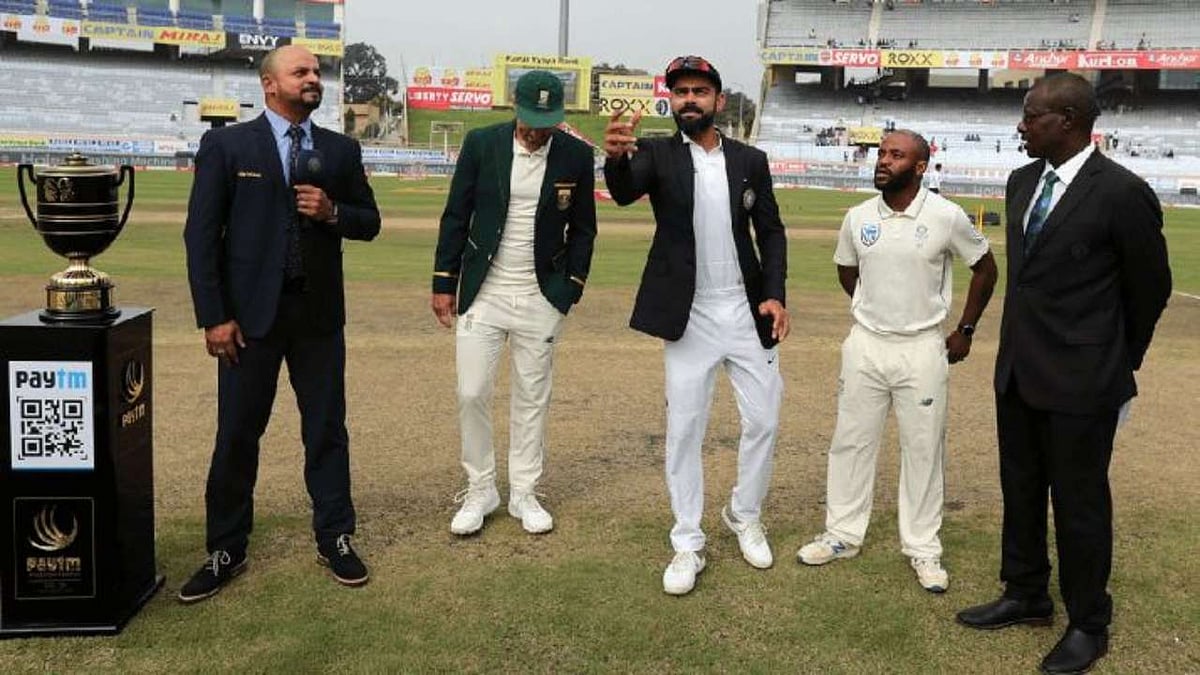 South Africa skipper Faf du Plessis (second from left) on Saturday brought Temba Bavuma (second from right) as proxy captain