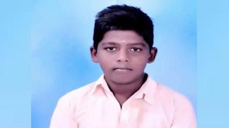 Following a complaint from Dinesh’s parents, the police has registered an FIR against those who put up the hoarding and Tamil Nadu Electricity Board officials as well.