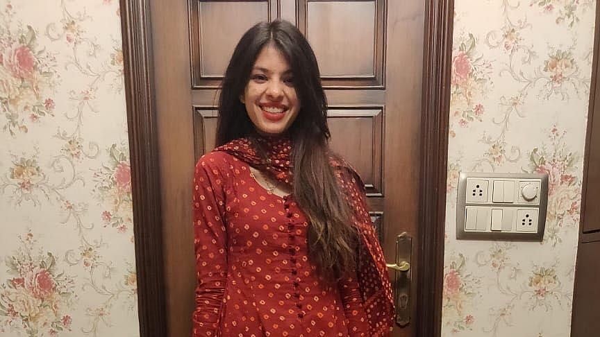 Vrushti Jasubhai’s Photo was tweeted by Actress Soha Ali Khan claiming that she had gone missing in Ahmedabad