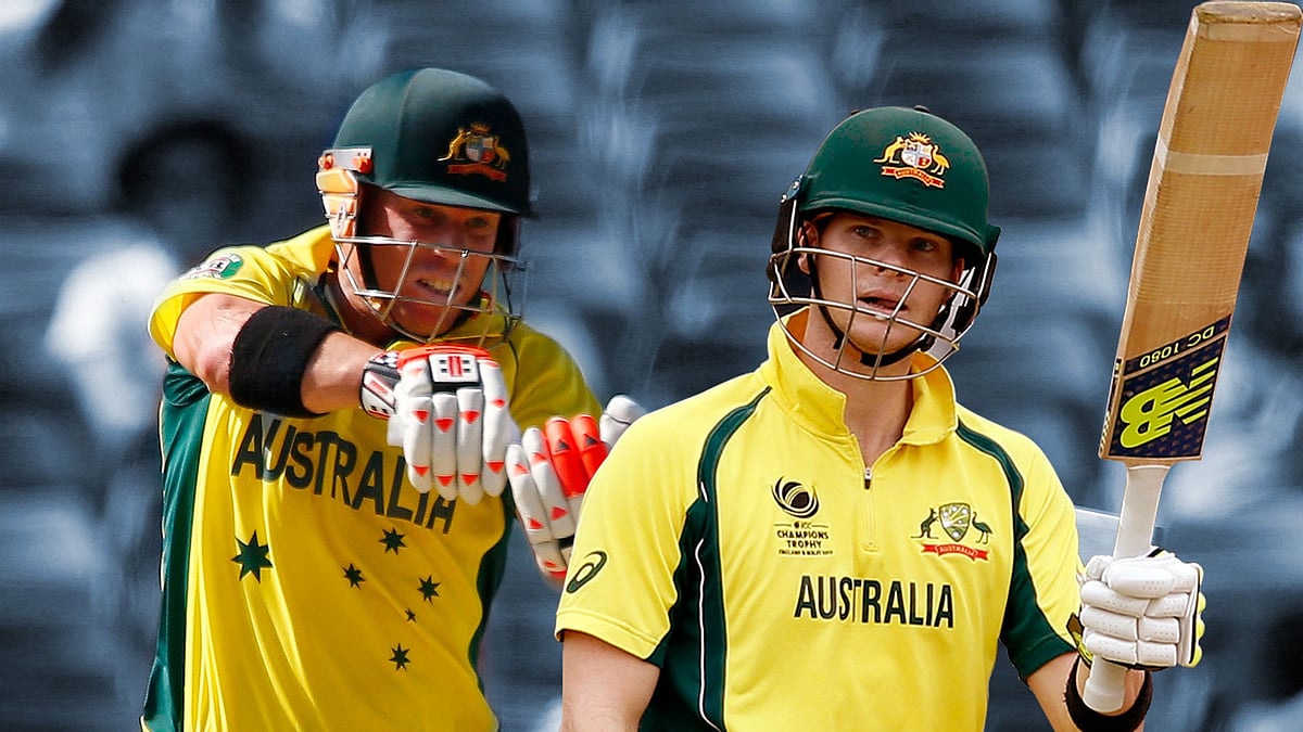 David Warner (L) and Steve Smith (R).